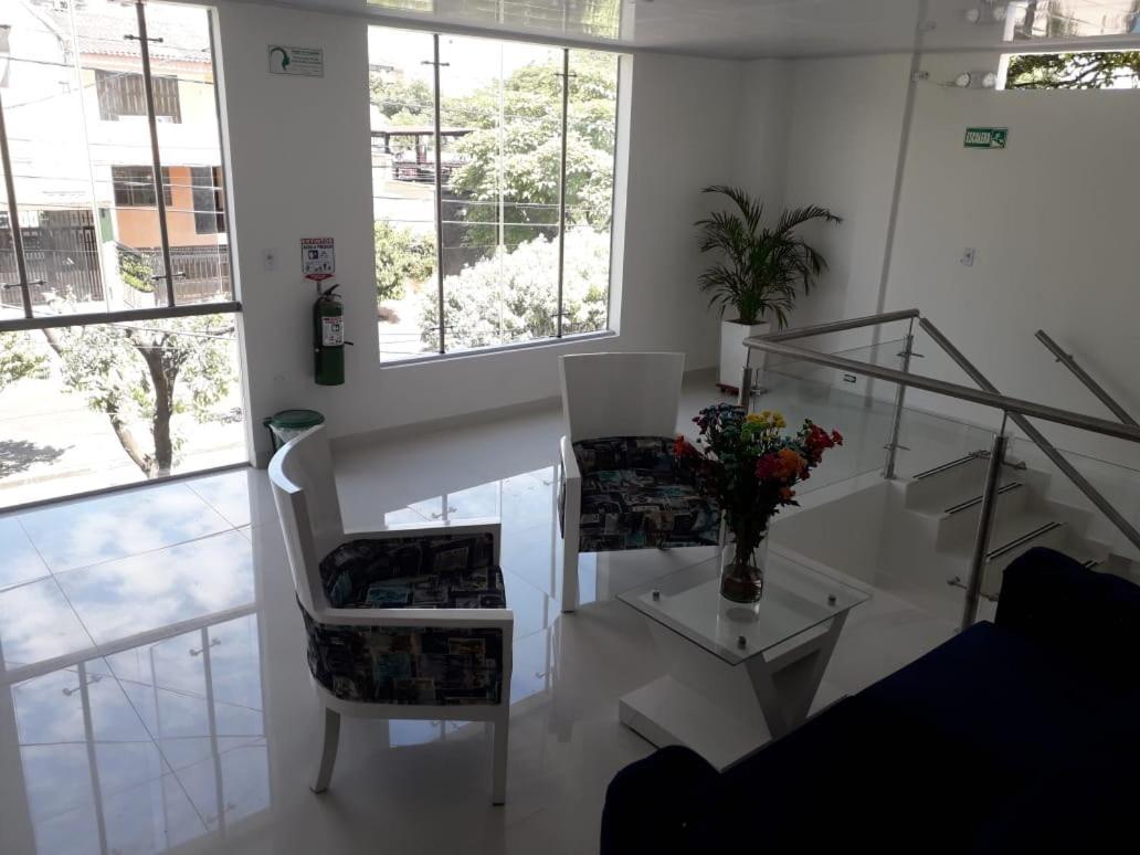 Hotel Limaco نيفا المظهر الخارجي الصورة